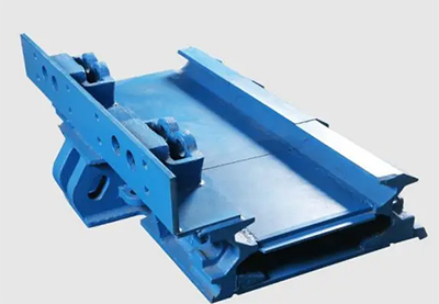 40刮板輸送機(jī)中部槽的改進(jìn)設(shè)計(jì)